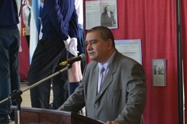 Empedrado: Realizan marchas para pedir la renuncia del intendente