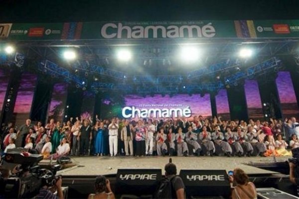 Corrientes: Esta noche inicia la 26ª edición de la fiesta Nacional del Chamamé en el Cocomarola