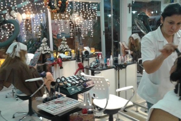 La importancia de las cejas en el salón de Sandra Espínola