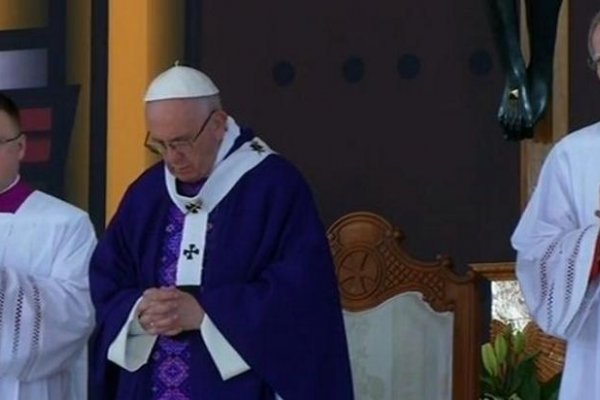 El papa denunció la exclusión de indígenas en la sociedad