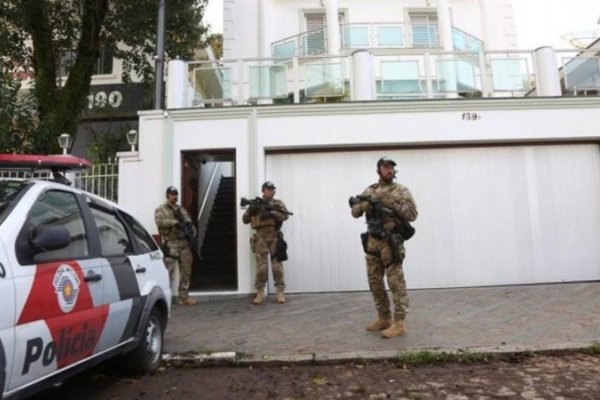 La Policía de Brasil allanó la casa del ex presidente Lula da Silva