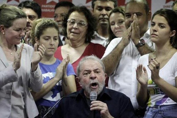Dieron a conocer los motivos del pedido de detención de Lula da Silva
