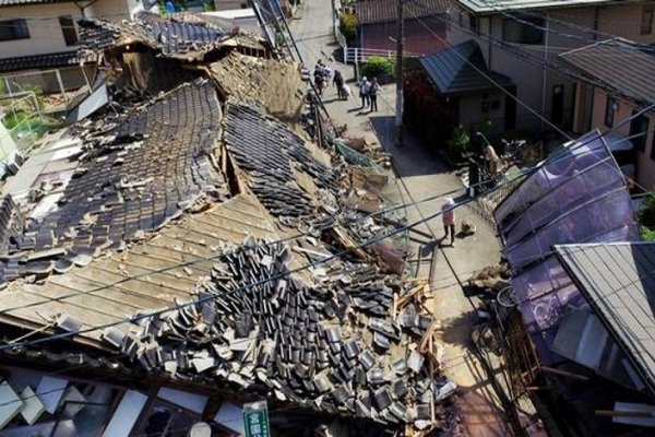 Otro fuerte terremoto sacude Japón y hay alerta por posible tsunami