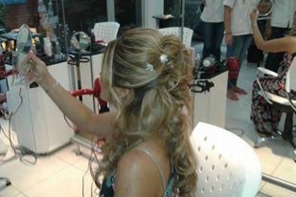 Calendario de belleza para novias en el salón de Sandra Espínola
