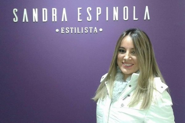 Iluminación para Brillar en el Salón de Sandra Espínola estilista
