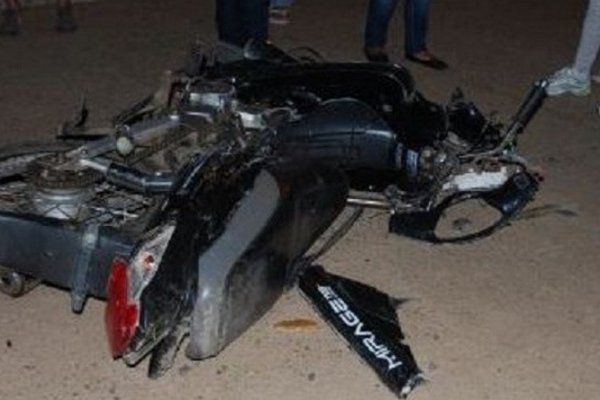 Ruta 27: Motociclista falleció al accidentarse contra un colectivo cerca del acceso a Goya