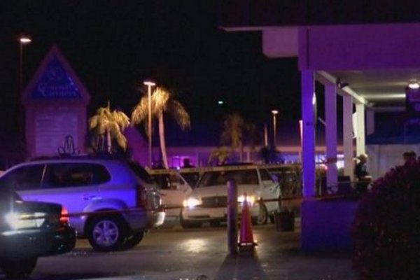 Fiesta para menores: Al menos 2 muertos y 15 heridos en un tiroteo en una disco de Florida