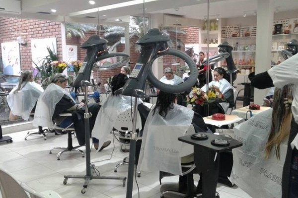 Cuida la coloración de tu pelo  en el salón de Sandra Espínola