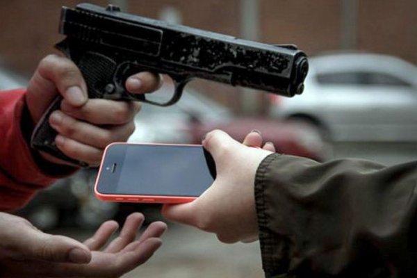 En una semana, un menor sufrió el robo de dos celulares