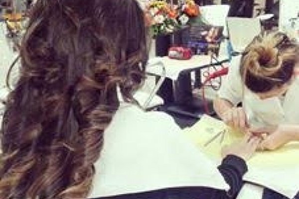 Belleza activa en el salón de la estilista Sandra Espínola