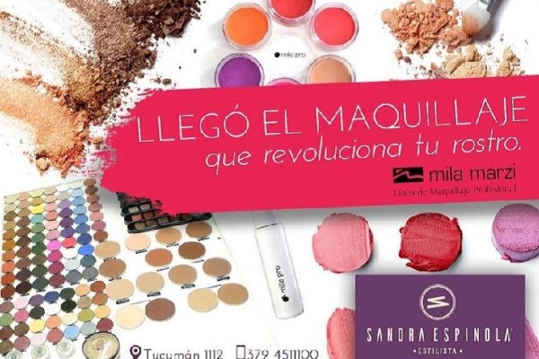 Maquillaje con precisiones en el salón de Sandra Espínola