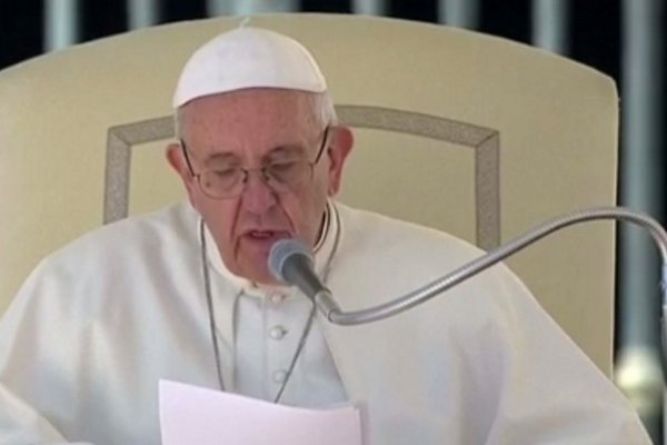 El papa Francisco pidió un inmediato cese del fuego en Siria