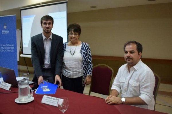 Firman convenio para financiar proyectos productivos de Virasoro