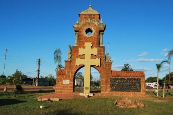 Confirman dimisión de un sacerdote de Santo Tomé acusado de abusos