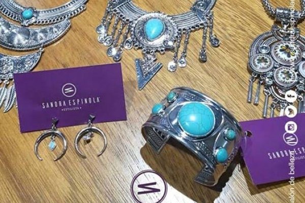 Regalos perfectos en el salón de belleza de Sandra Espínola