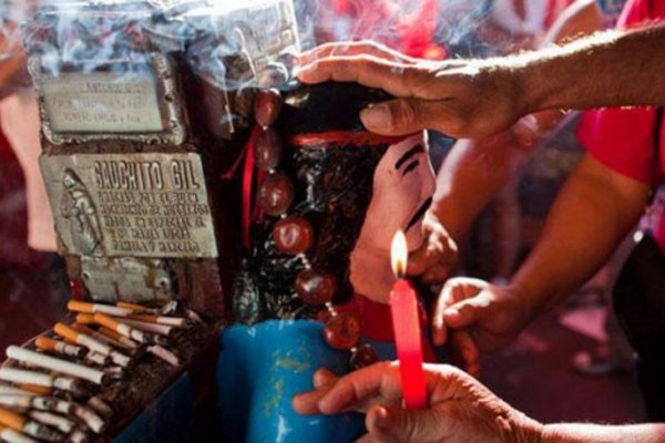 Fuertes operativos contra el dengue en el santuario del Gauchito Gil