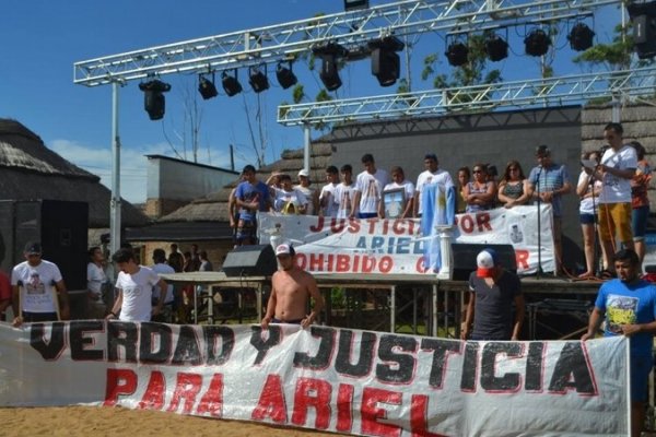 Familiares del prefecto hallado ahogado en Mantilla volvieron a reclamar Justicia
