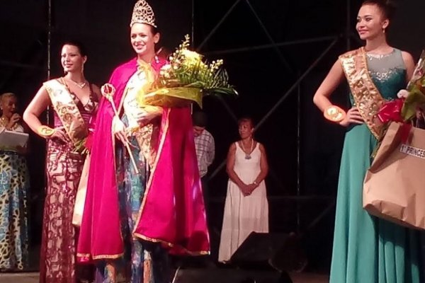 Fabiana Mierez Micmacher es la nueva reina de la Fiesta del Mango