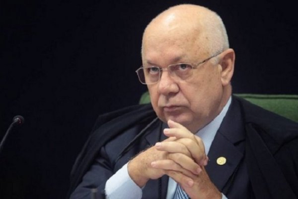 Se estrelló la avioneta que llevaba al juez que investiga el Lava Jato