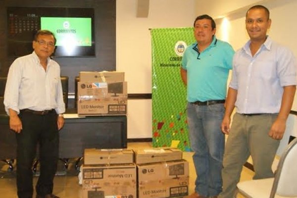El hospital de Empredrado recibió tres computadoras completas