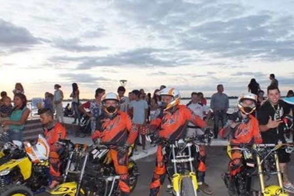 Presentaron el Motoencuentro Internacional y MX Correntino Nocturno