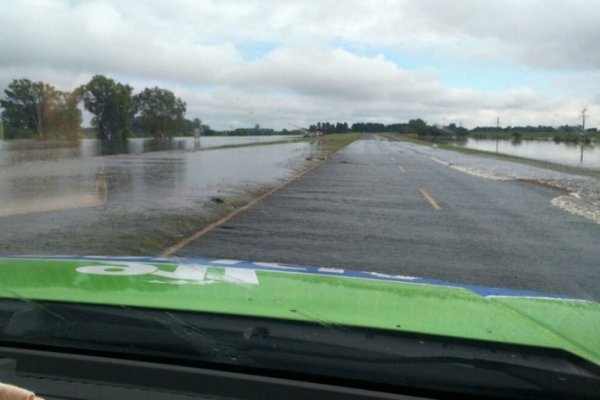 Fuertes lluvias en Curuzú Cuatiá: El agua subió a la Ruta 119