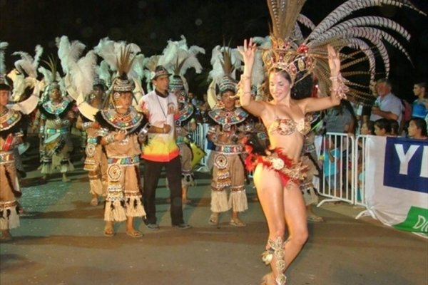 Fin de semana a puro Carnaval en Riachuelo