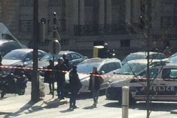 Atentado: Un herido tras abrir un sobre bomba en la sede del FMI