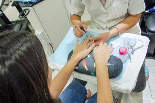 Spa de manos y pies, en el Salón de Sandra Espinola Estilista