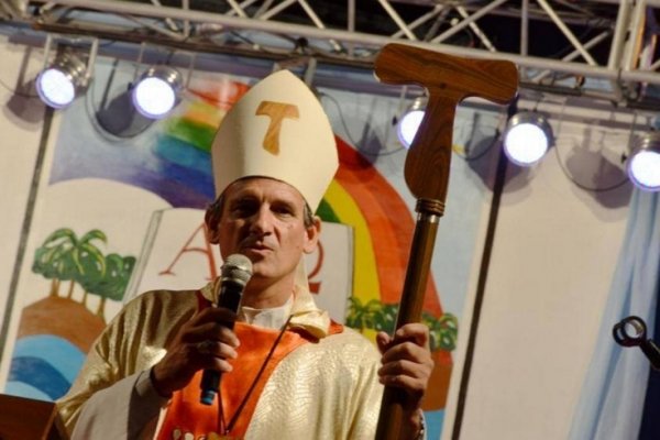 Adolfo Cenecin dio a conocer su tradicional mensaje pascual