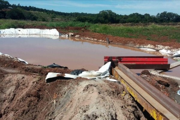 El ICAA inspeccionó la obra de captación de agua para la central térmica