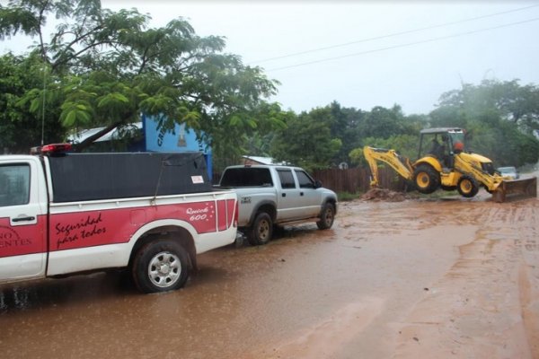 Santa Rosa: Asisten a familias afectadas por las fuertes lluvias