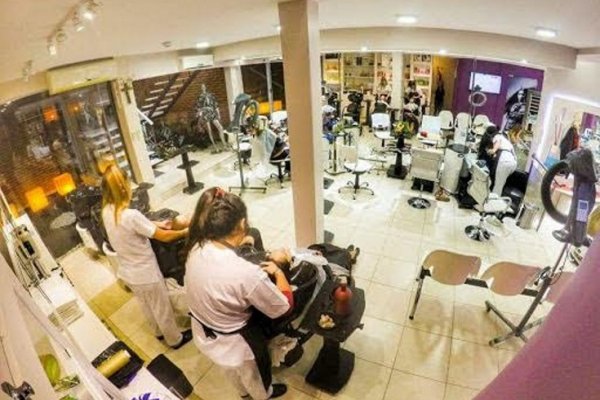 Moda de Otoño en el Salón de Belleza de Sandra Espinola Estilista
