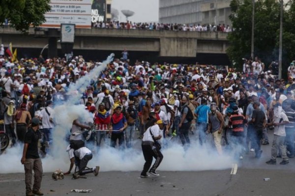 Otros tres muertos durante las protestas contra Maduro