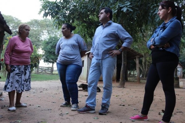 Intendente Maidana visitó a vecinos escuchando sus inquietudes