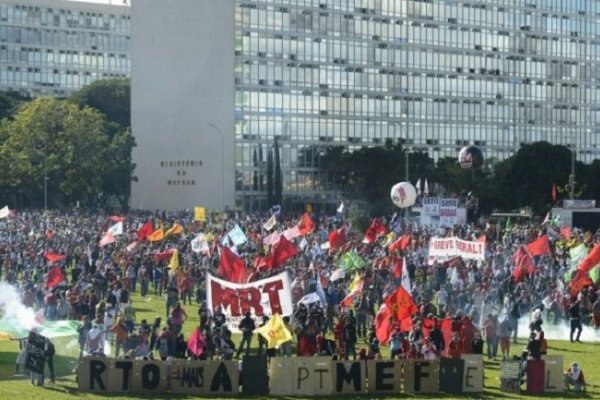 Brasil: incendiaron el Ministerio de Agricultura
