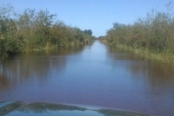 La Cruz: Unas 23 personas están aisladas sin comida ni luz