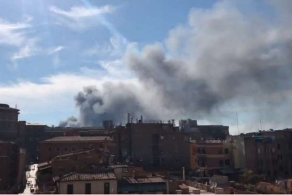 Susto en Roma por un incendio cerca del Vaticano