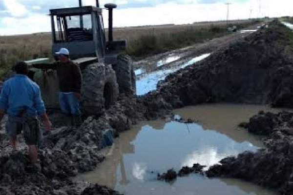 San Luis del Palmar: denuncian el mal estado de caminos en zonas rurales