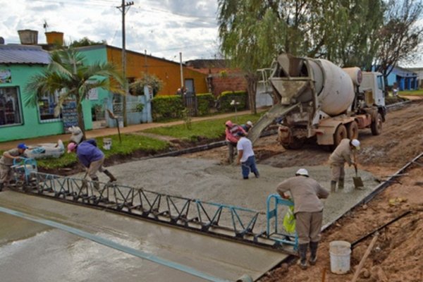 Continúan las distintas obras en la Paso de los Libres