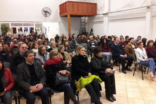 Se presentó el libro Aportes para la revalorización de la Capilla Jesuítico-Guaraní de San Alonso