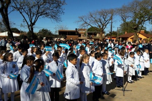 Virasoro: Acto por el Día de la Bandera en plaza Vuelta del Ombú