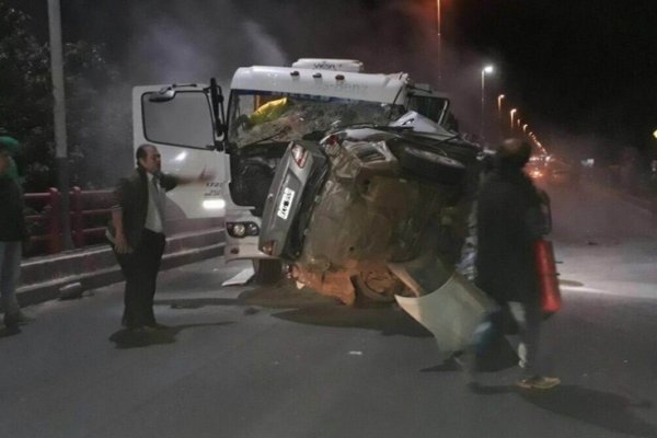 Choque fatal en el Puente Interprovincial: El auto destrozado fue robado en Corrientes