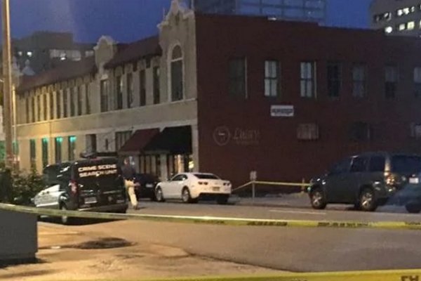 Al menos 17 heridos por un tiroteo en una discoteca de Arkansas