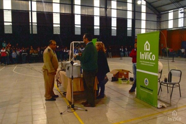 INVICO sorteó 15 nuevas viviendas en Itá Ibaté