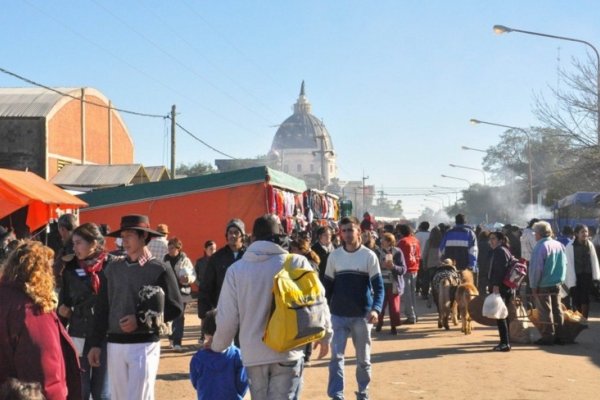 Itatí: Comerciantes pagarán menos tributos durante las celebraciones