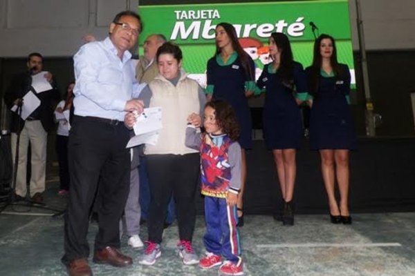 Salud Pública presentó la tarjeta Mbareté en San Luis del Palmar