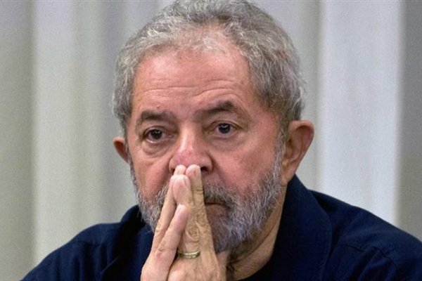 Lula condenado a 9 años y medio de prisión por un caso de corrupción