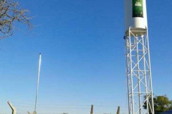 Se inició el zanjeo para la red de agua en el Paraje Francisco Gómez