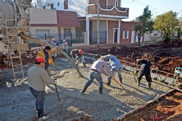 El Intendente Raúl Tarabini visitó obras en ejecución